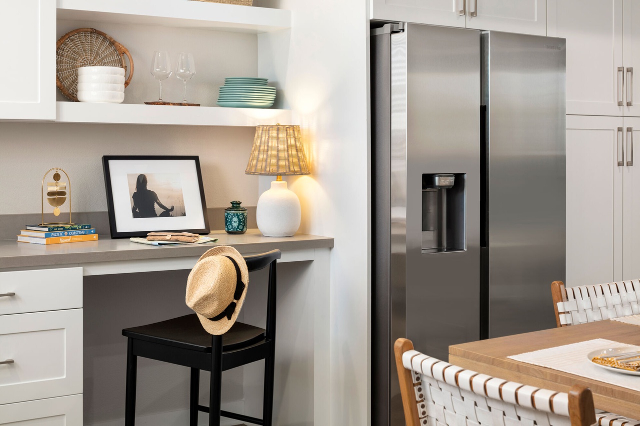 1230 East Lugonia Avenue