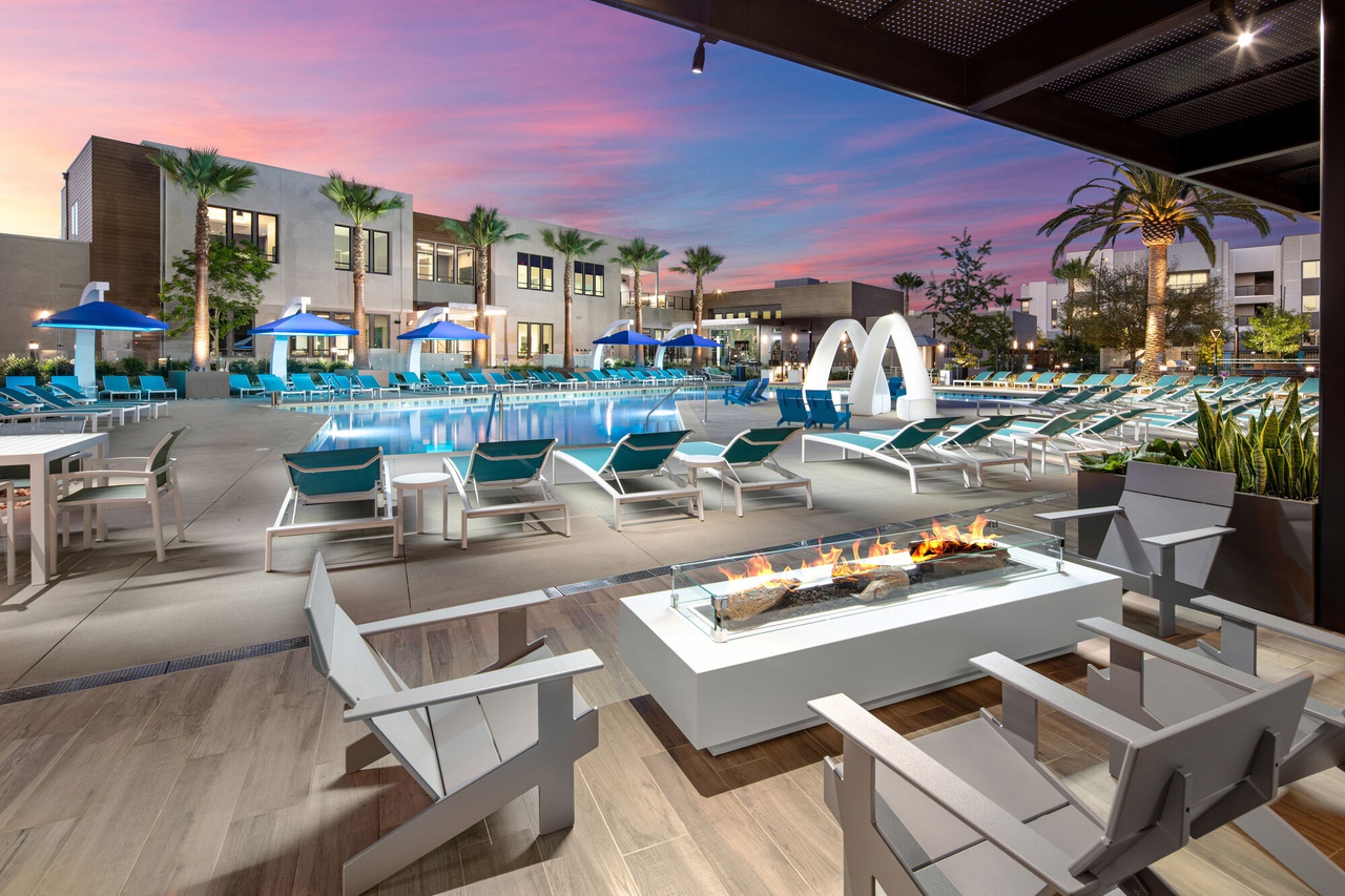 9350 The Resort Parkway