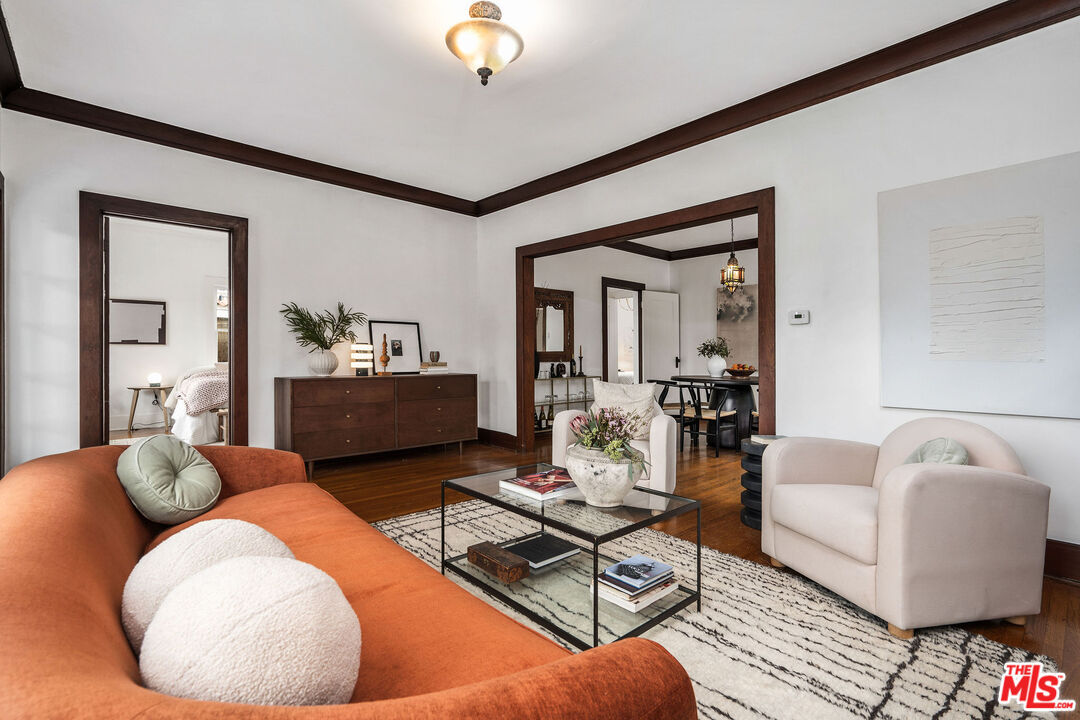 1448 Laveta Terrace