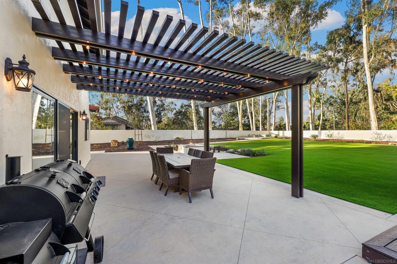 42140 Lyndie Lane