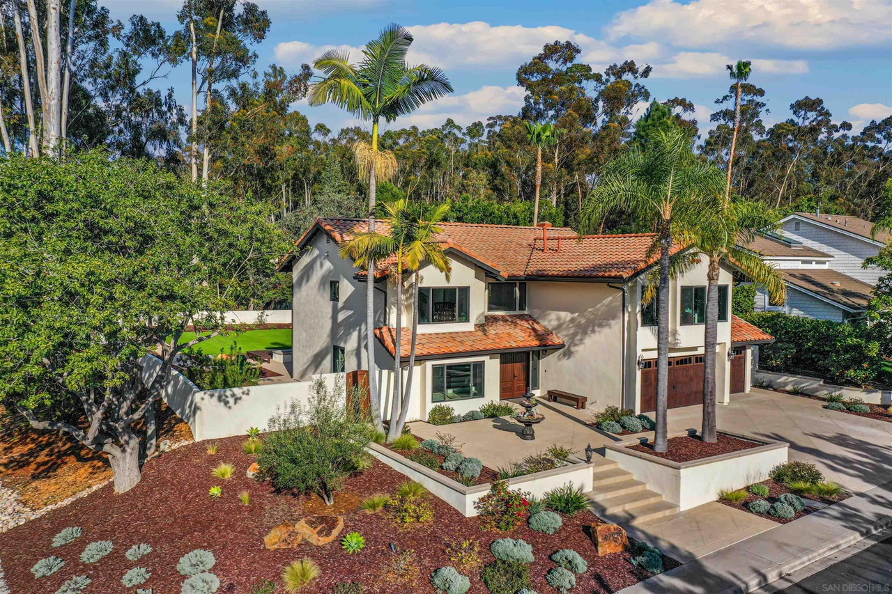 1405 East Vegas Valley Drive