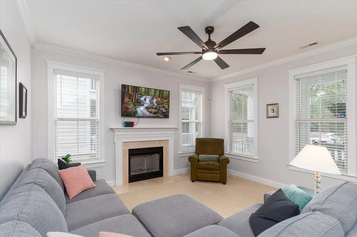 169 Wild Hickory Circle