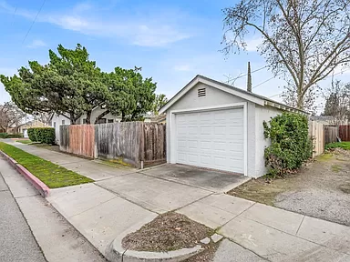 1597 North Glenn Avenue