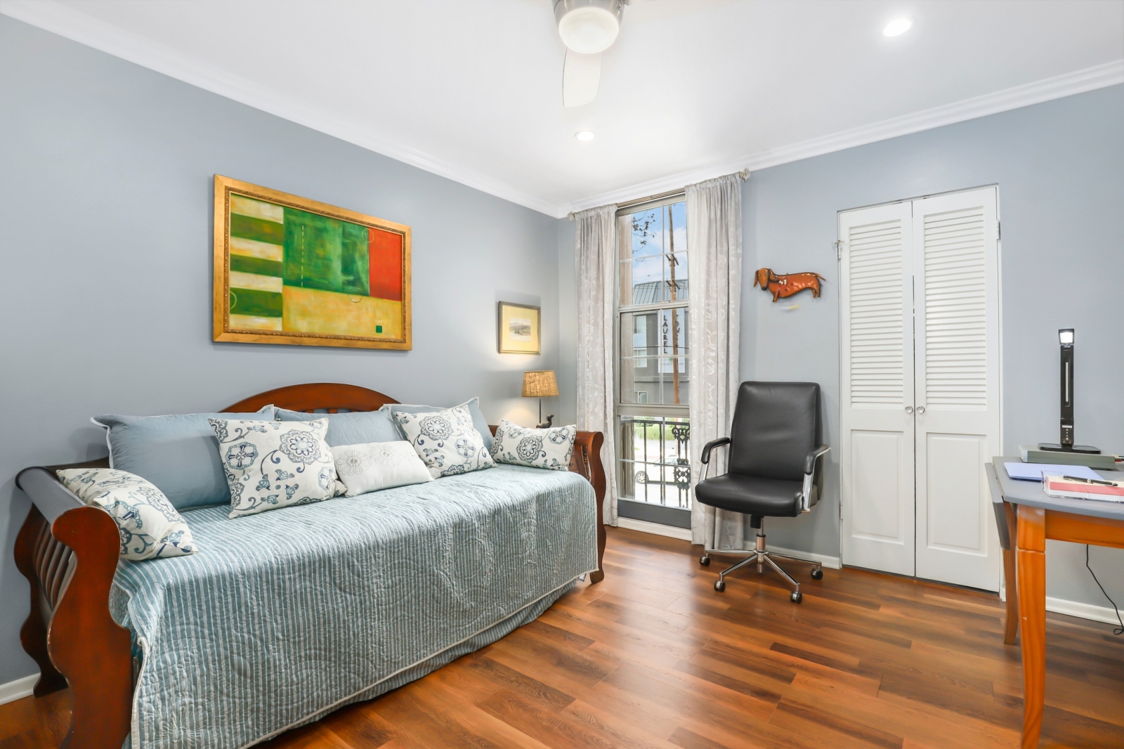 4200 Laurel Canyon Boulevard, Unit 2